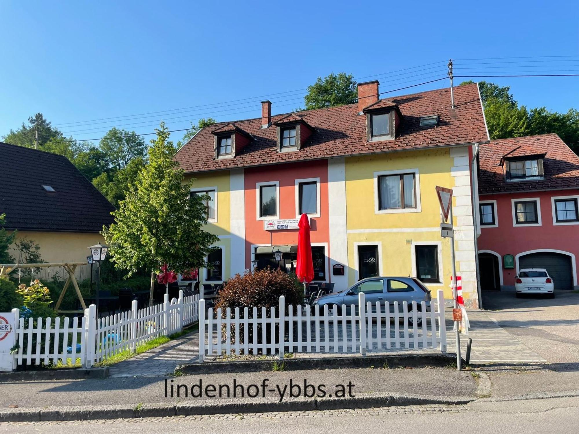 Lindenhof Ybbs Bed & Breakfast Ybbs an der Donau Bagian luar foto